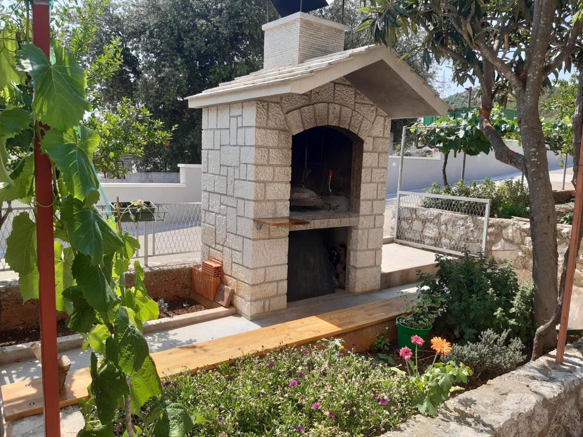 Apartman Maslina شيبينيك المظهر الخارجي الصورة