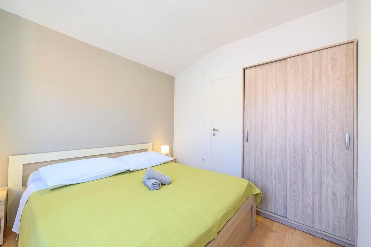Apartman Maslina شيبينيك المظهر الخارجي الصورة