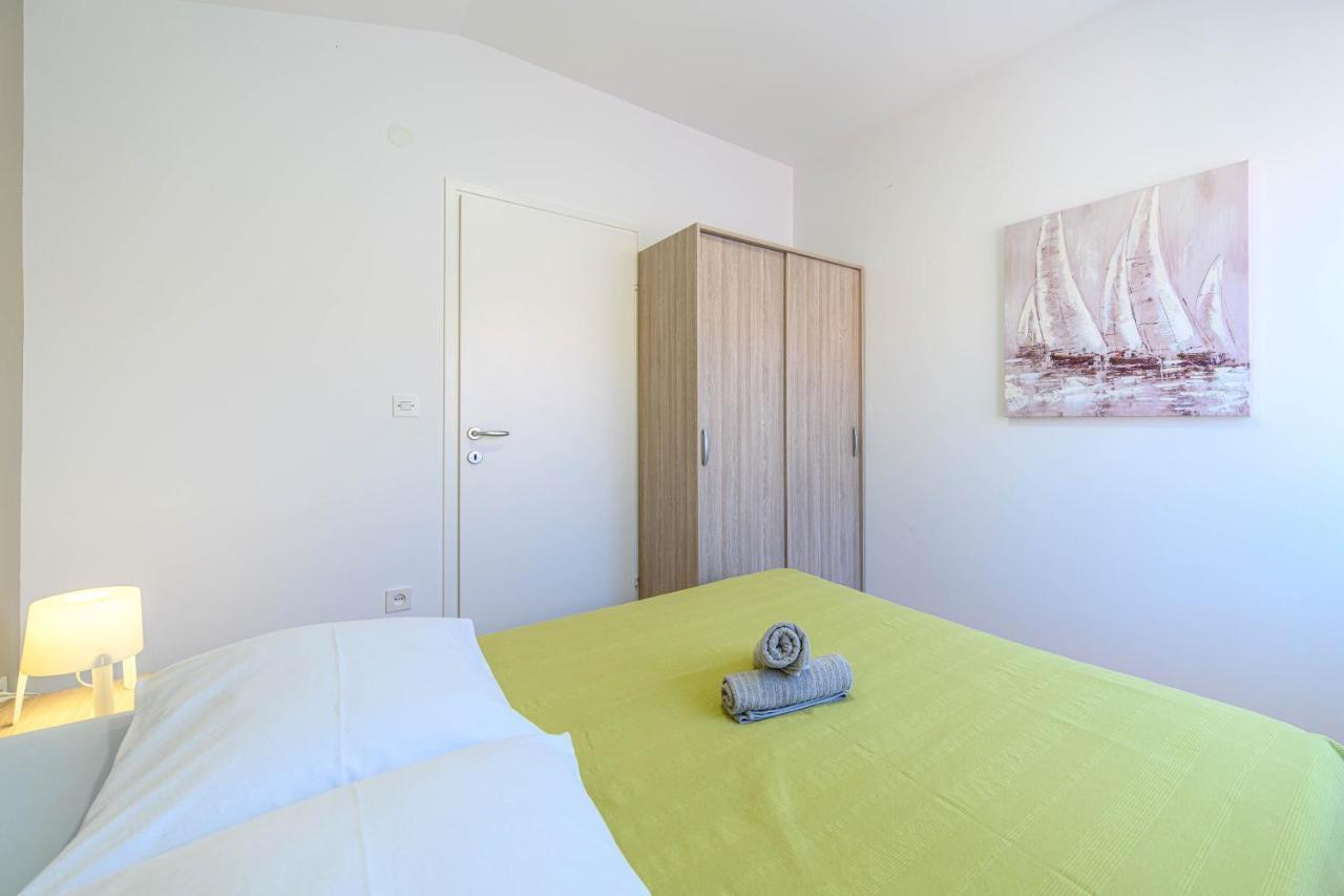Apartman Maslina شيبينيك المظهر الخارجي الصورة