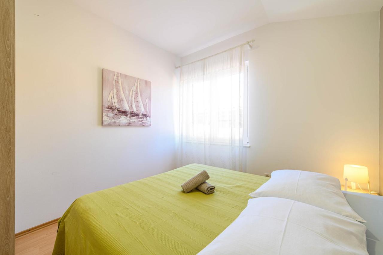 Apartman Maslina شيبينيك المظهر الخارجي الصورة